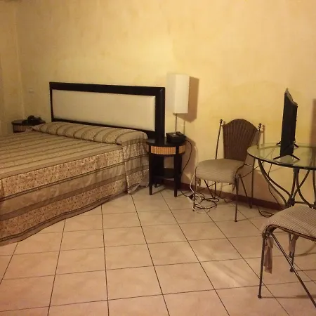 Hotel Francesca Beauty 3*
